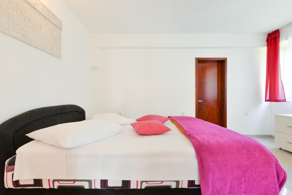 Nora Appartement *